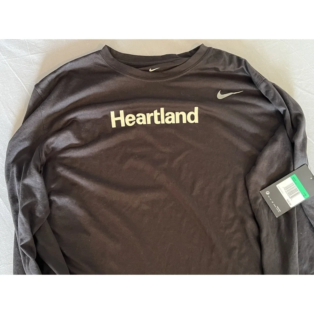 NWT Nike